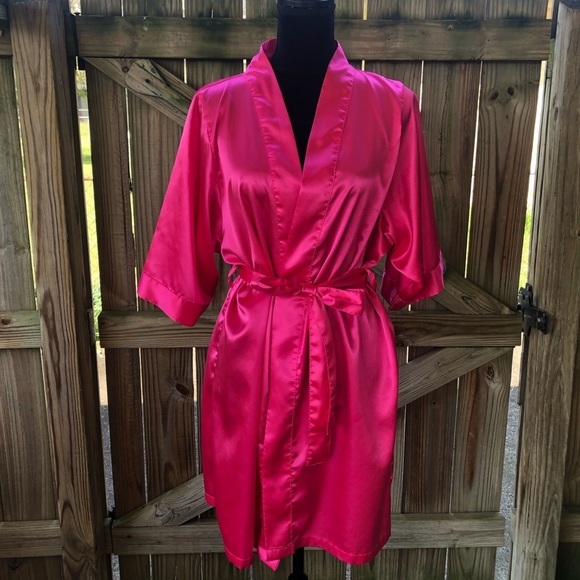 Maid of Honor Rhinestone Fuchsia Pink Satin Robe & Belt David’s Bridal Size S-M - Picture 3 of 7